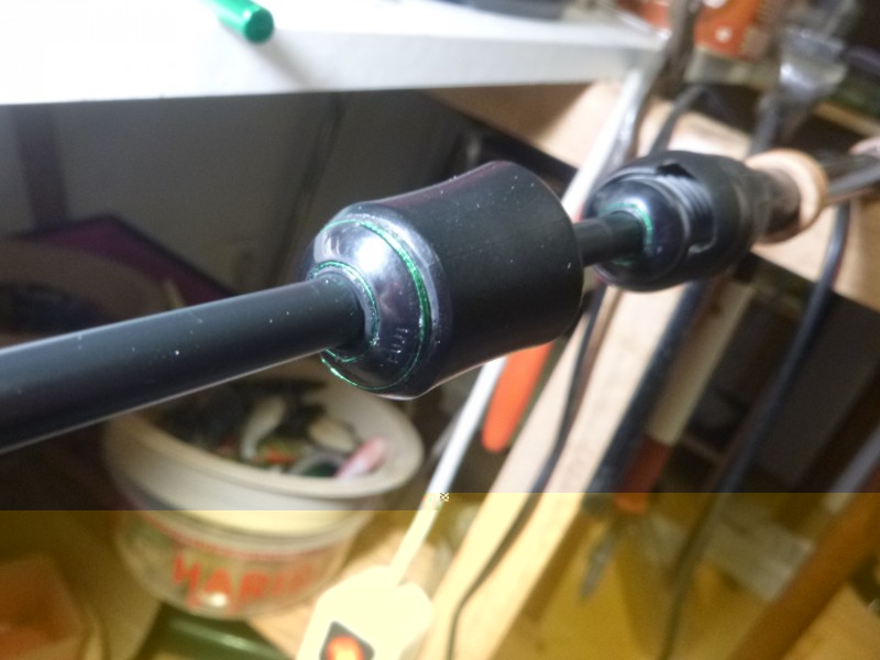 P1020760.JPG (2.47 Mio) Consulté 6722 fois trim + super glue